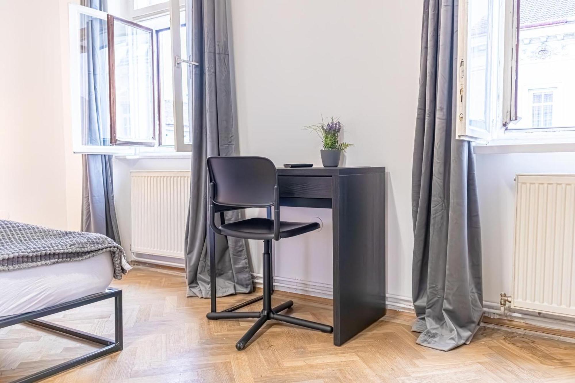 Spacious 2Br Apt -Near Wiener Stadthalle Burggassewiener Well Located 外观 照片